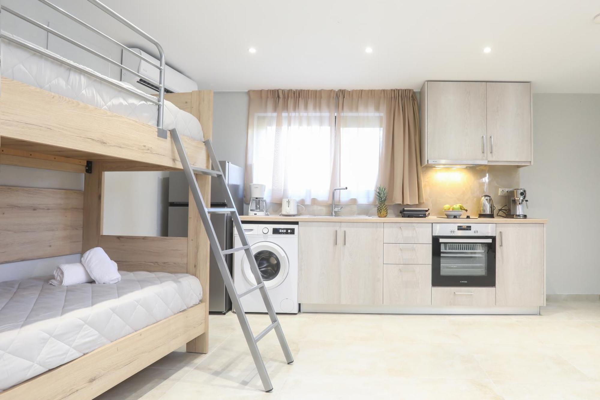 Corfu Gold Luxury Suites Benitses  Bagian luar foto